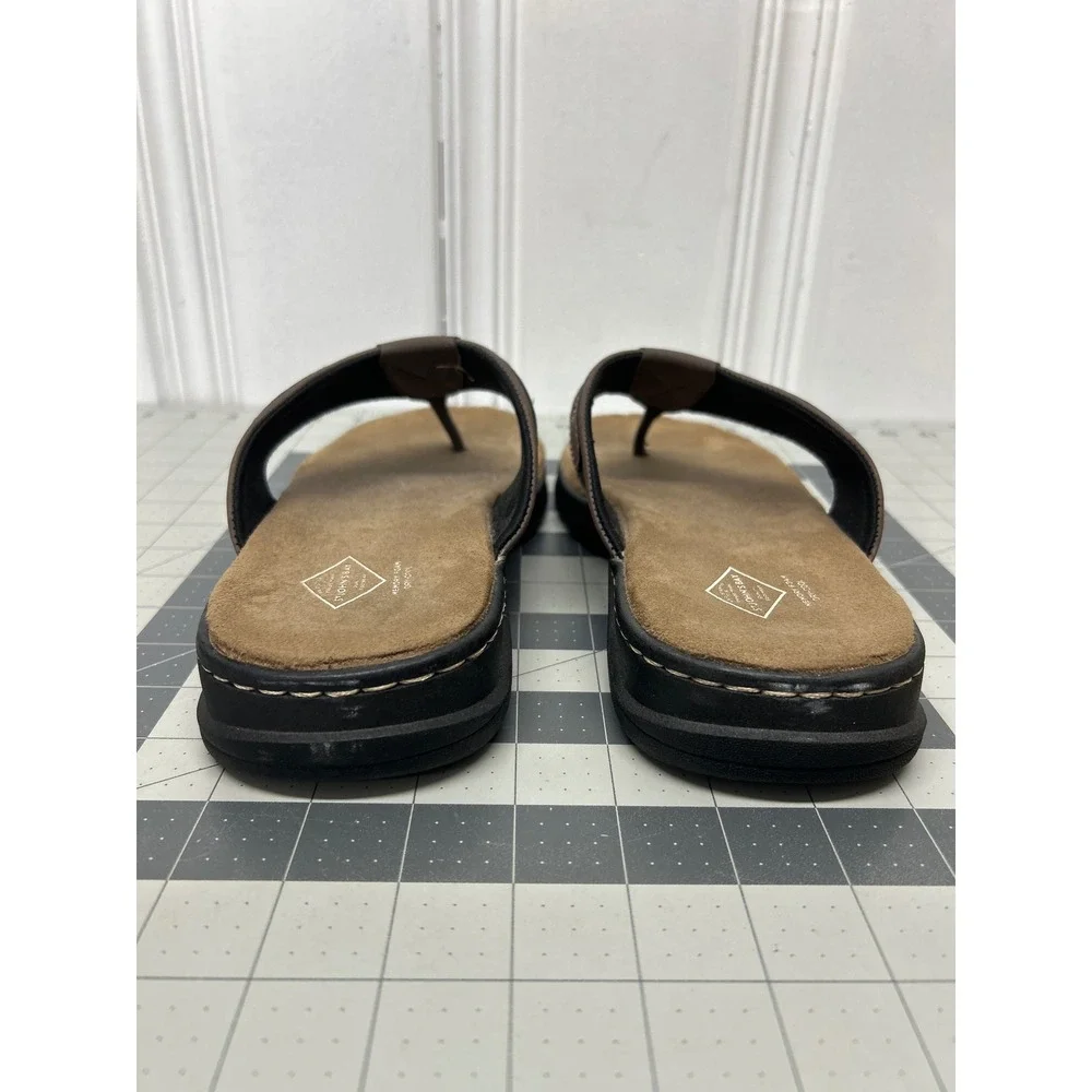 St. John's Bay SJB Lucas Sandals Mens 9 Brown Memory Foam Flip Flops Comfort